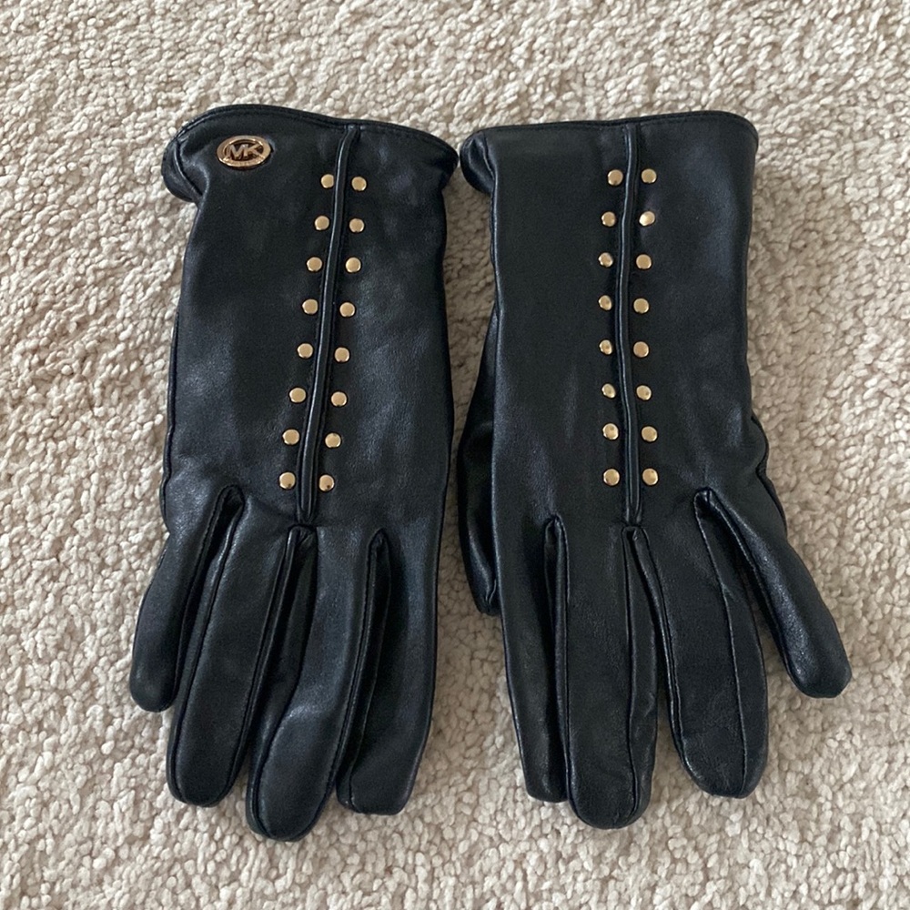 Michael Kors leather gloves